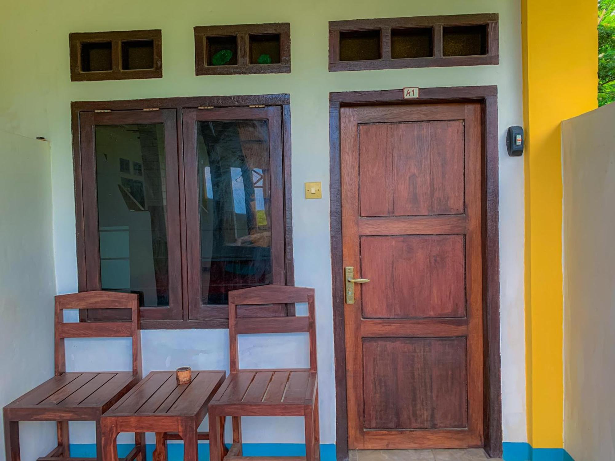 Breeze Hostel Kuta  Eksteriør billede