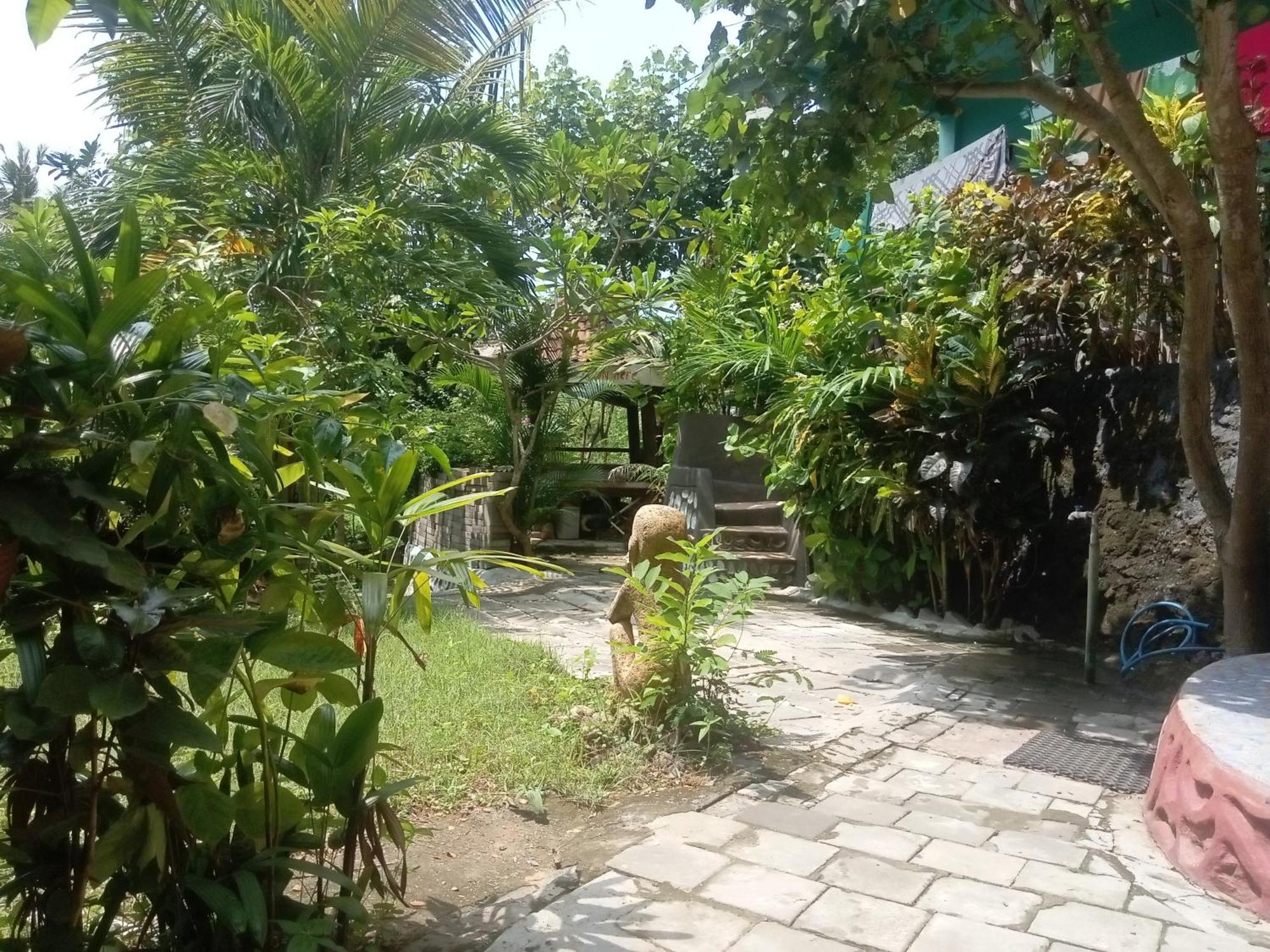 Breeze Hostel Kuta  Eksteriør billede