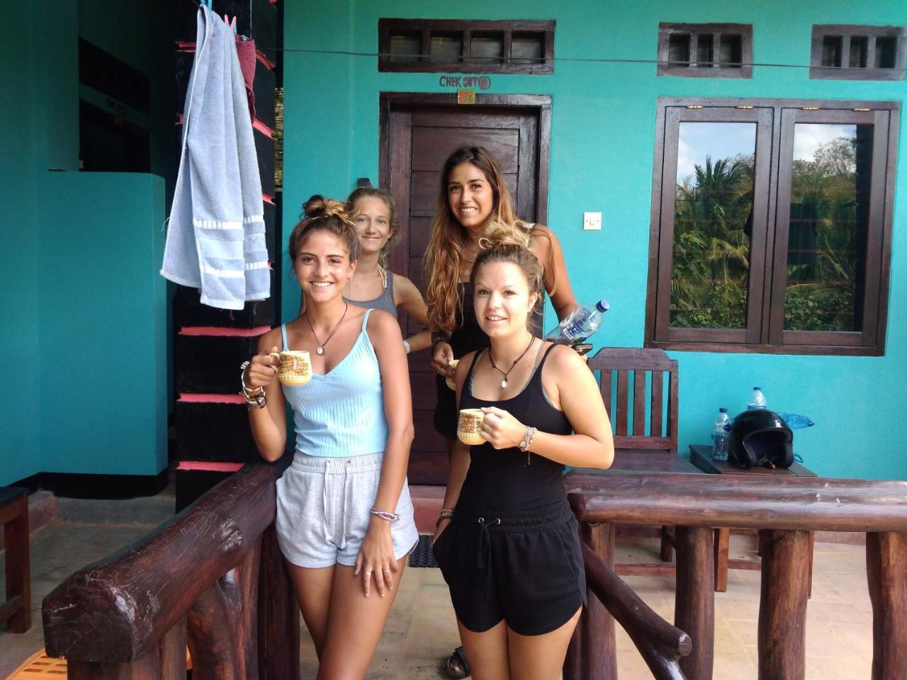 Breeze Hostel Kuta  Eksteriør billede